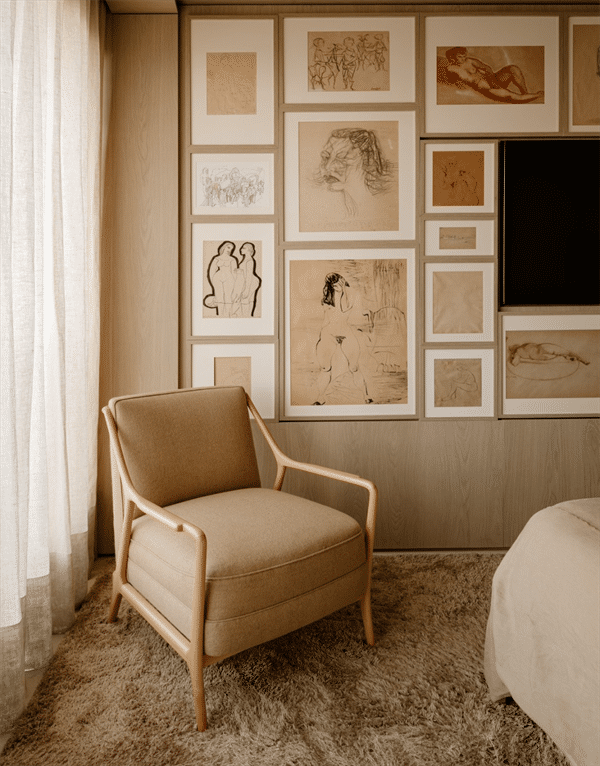 23668313png 12pngpng