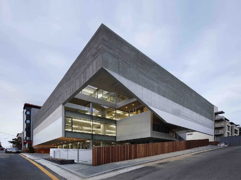 b48c537f-20e0-4acd-9ead-2c33369e9e13jpg